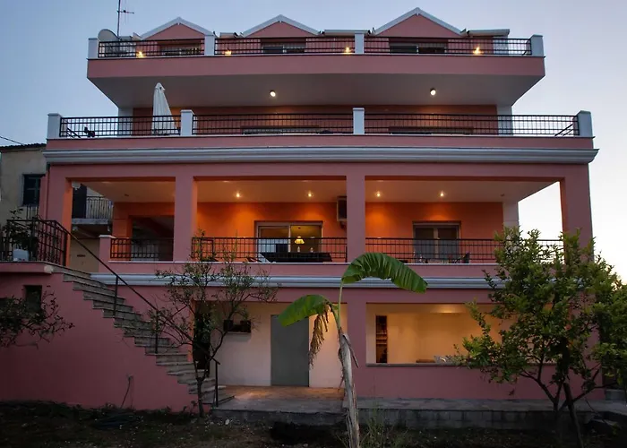 Apartment Spacious House With Extraordinary View In Corfu