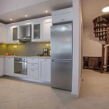 Spacious House With Extraordinary View In Corfu * Neochorakion