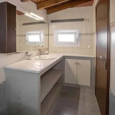 Spacious House With Extraordinary View In Corfu Lägenhet *